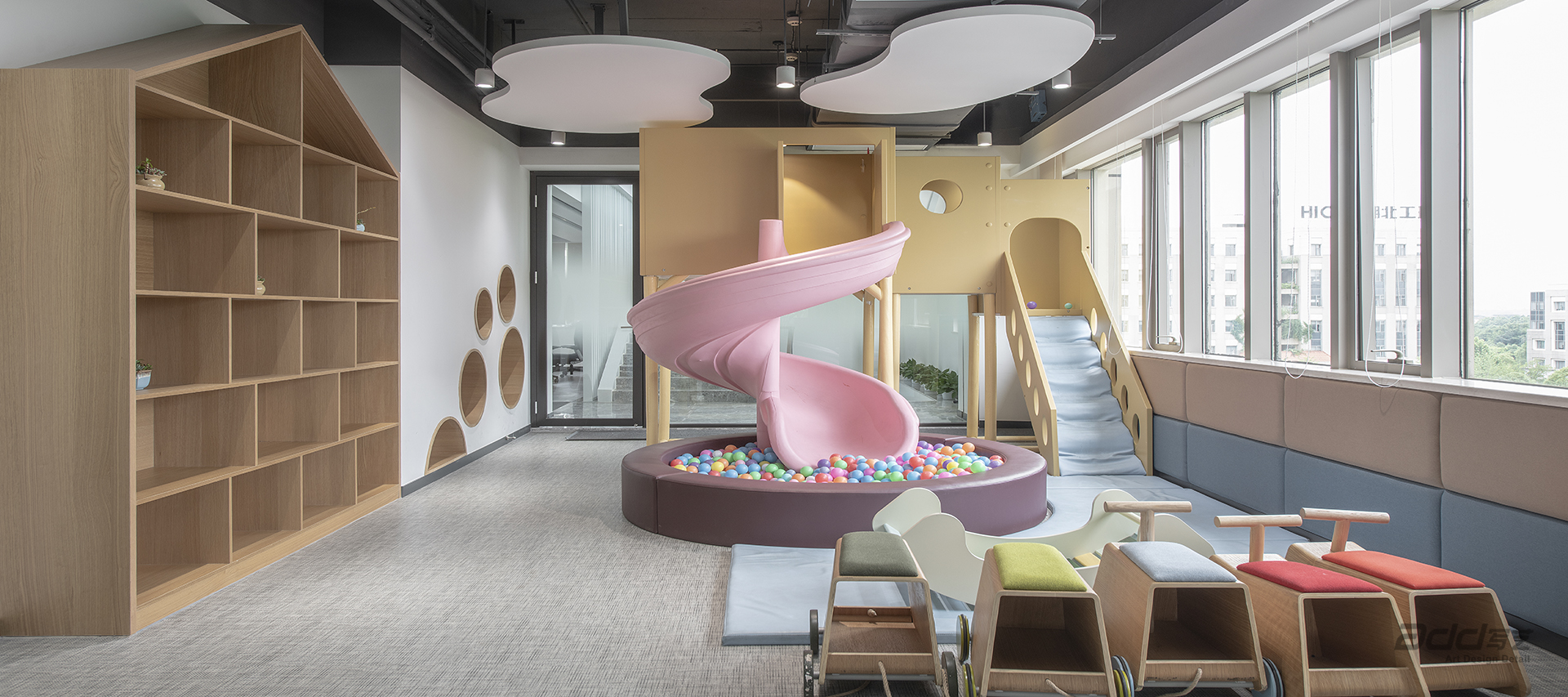 明源雲辦(bàn)公(gōng)樓設(shè)計(ji)裝(zhuang)修 兒童遊樂區(qu) -pc